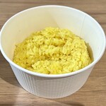 札幌ドミニカ - 特選 チキンカリー（オリジナルスープ・5辛）¥1300
            骨付きチキンレッグ+野菜8種+半熟玉子