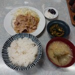 伊勢屋食堂 - 豚バラ生姜焼き定食
