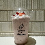 ドミノピザ - ドリンク写真:プレミアムシェイク リアルストロベリー