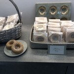 Patisserie LOHASSIER - ドーナツ