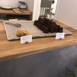 Patisserie LOHASSIER - カヌレなど