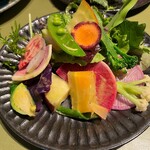 炭火焼きステーキ灰屋 - サラダオードブル取分け後！