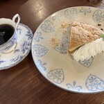 Cafe'会英楼 - アップルパイ