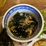 Roji CAFE - 麺入りワカメスープ❗️