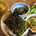 Roji CAFE - 十六穀ごはん、海苔のせ❗️