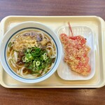 麺乃庄 つるまる饂飩 - 肉うどん ¥560 ＋ しょうが天 ¥140