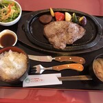 くずまき交流館プラトー - 岩手短角牛モモ肉