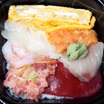 江戸前寿司  笹互 - 料理写真:おまかせ丼