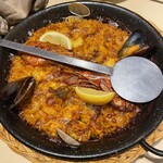 スペインレストラン 銀座エスペロ - 魚介のパエリア