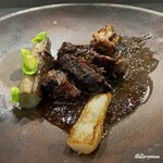 カーサ・デル・チーボ - 馬のテールの赤ワイン煮込み