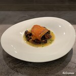 カーサ・デル・チーボ - 喜知次の鱗焼と大きな天然滑子のスーゴ仕立て