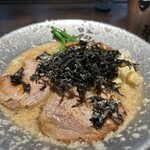 背脂中華そばと餃子 福鳳 - 