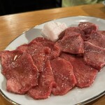 焼肉 和牛上 - 