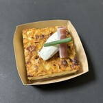 TART SQUARE - ドイツの玉ねぎキッシュ。美味しい