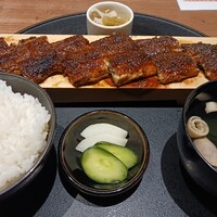 うなぎ 四代目 菊川 グローバルゲート店 - 