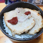 門左衛門 - 勝手に炙りチャーシュー丼♪