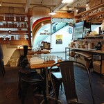 レインボウスパイス カフェチャイストール - 店内