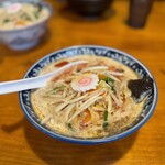濃厚タンメン トミー - 辛タンメン(中辛・細麺)