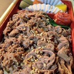 肉のふがね - 岩手短角牛やわらか煮弁当