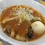 麺は天にあり - トマトラーメン　煮玉子