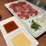 卸)新宿食肉センター極 - 
