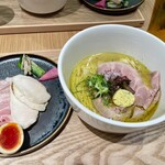 MENDOKORO TOMO Premium - 