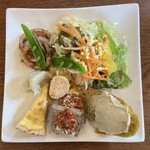 Bistrot Region - バラエティ豊かで意外性も楽しい前菜。