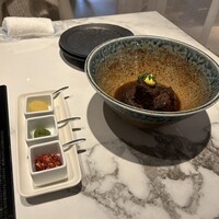 博多もつ鍋 やま中 博多店 - 牛ほほ肉の甘煮