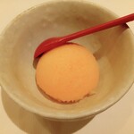 鮨あら井 - リンゴの氷菓子