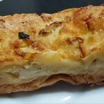 ブーランジュリー アンジュール - オニオンブレッド