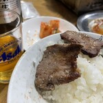 まるま食堂 - 少し硬めのタン　わたしはこれが好き