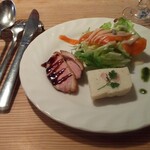 Resutoran Yamanakatei - 鴨肉ローストと蟹のテリーヌサーモンサラダ