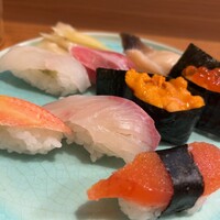 鮨処いちい - 最後に握りを