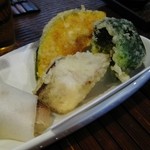 Rave - 揚げたての野菜てんぷらは、ゆず天汁で・・・