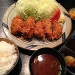 とん亭 - カキフライランチ