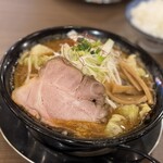 ラーメン 赤シャモジ - 