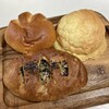 シュクルヴァン - 料理写真:クリームパン、シュクルメロンパン、くるみさつまいも