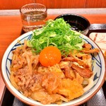 Marugame Seimen - 牛すきごぼ天ぶっかけ。890円