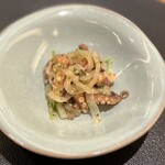 はすのみ - イイダコの燻製マスタード和え