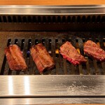 すすきの焼肉きらく - 