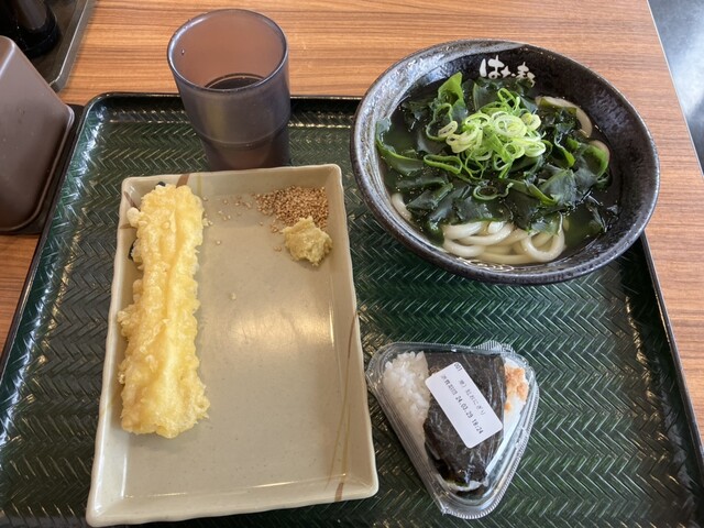 はなまるうどん 山形鉄砲町店 - 山形（うどん）の写真