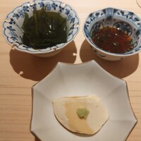 鮨 由う - 