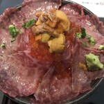 吉祥寺 肉ドレス海鮮丼 - 