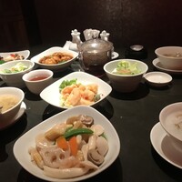 廣東料理 民生 ヒルトンプラザウエスト店 - 