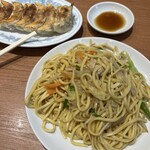 餃子菜館 勝ちゃん - 