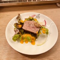 ビストロカラト - パテ・ド・カンパーニュのサラダ仕立て