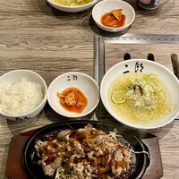 焼肉&手打ち冷麺 二郎 KANAYAMA - 