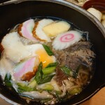 力餅 - 鍋焼きうどん670円、すましぞうに180円