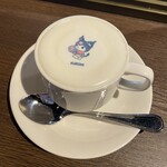 MLB café - ホットミルクティ