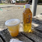 Okinawa Onigiri Kinjou - シークワーサージュースとさんぴん茶